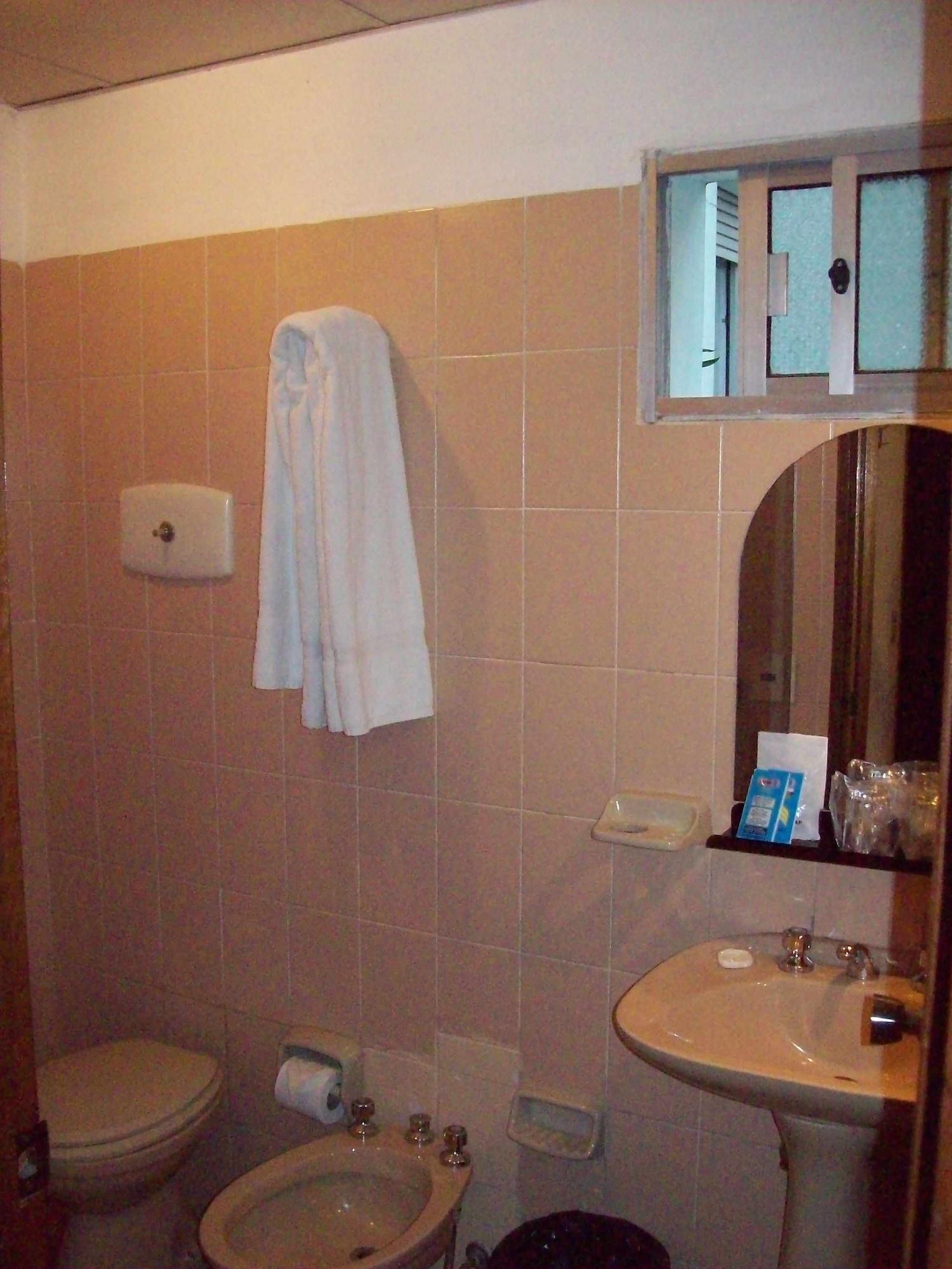 Hotel Mediterraneo Montevideo Extérieur photo